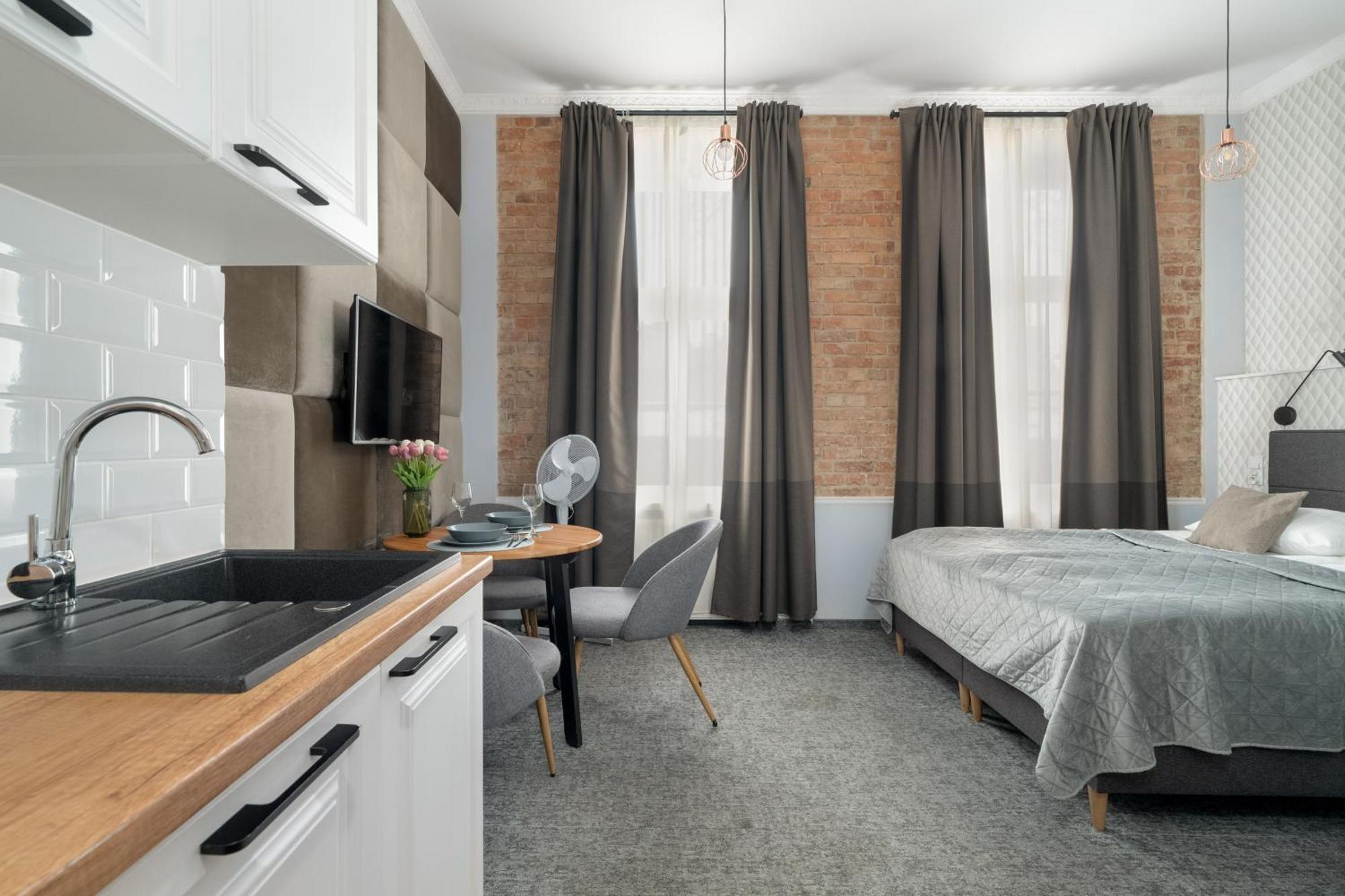 Przytulne Studia Very Berry W Poznaniu Blisko Parku By Noclegi Renters Luaran gambar