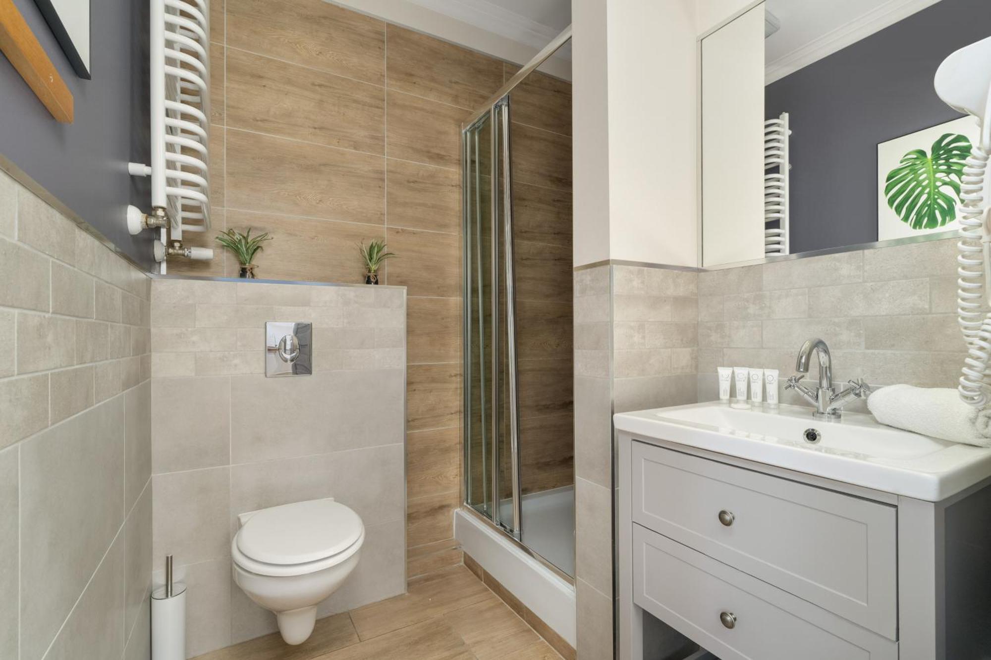 Przytulne Studia Very Berry W Poznaniu Blisko Parku By Noclegi Renters Luaran gambar